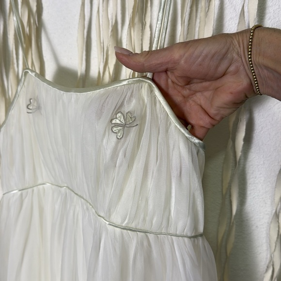 Vintage Claire Sandra by Lucie Ann Beverly Hills Ivory Ethereal Slip Dress XS - Picture 5 of 11